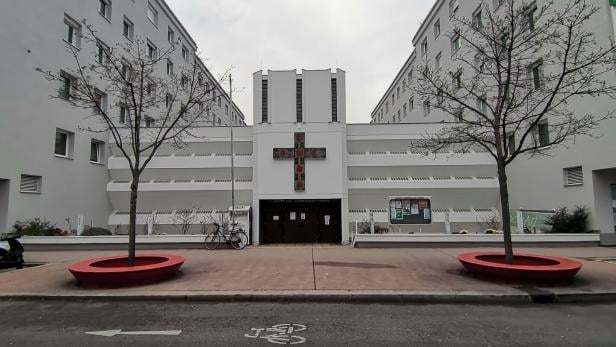 Die Kirche in der Wiener Siebenbrunnenfeldgasse.