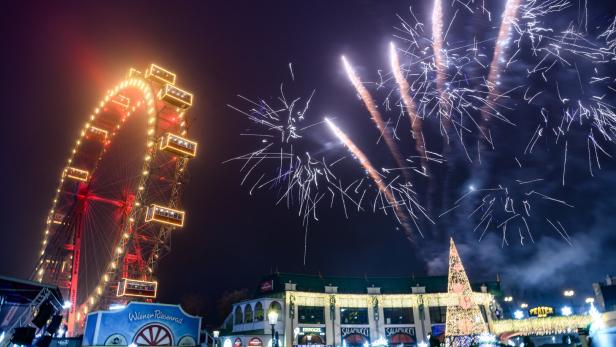 ++ THEMENBILD ++ JAHRESWECHSEL / SILVESTER / FEUERWERK
