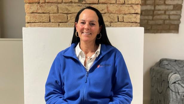 Tanja Machnik in der Einsatzzentrale von Malteser Care in Wien.