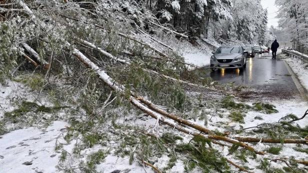 Feuerwehreinsätze nach Schneefall