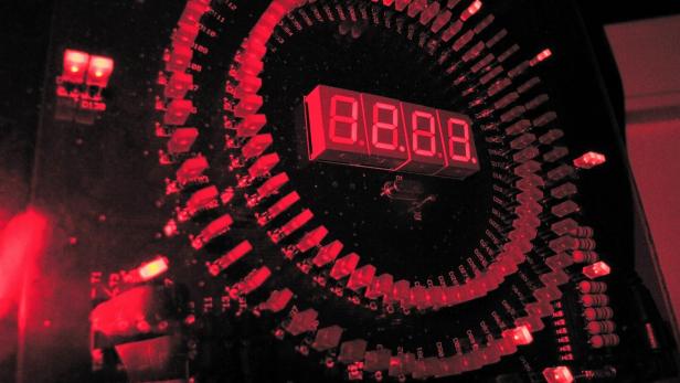 Die genaueste Uhr Österreichs ist die Ytterbium-Atomuhr am Bundesamt für Eich- und Vermessungswesen.