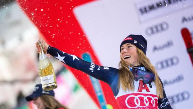 SKI ALPIN: FRAUEN-WELTCUP SEMMERING - SLALOM FRAUEN: SIEGEREHRUNG