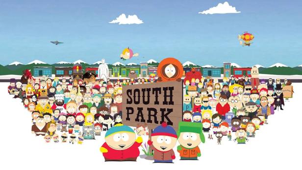 Die Charaktere von South Park stehen vor einer Menschenmenge und dem South Park-Schild.