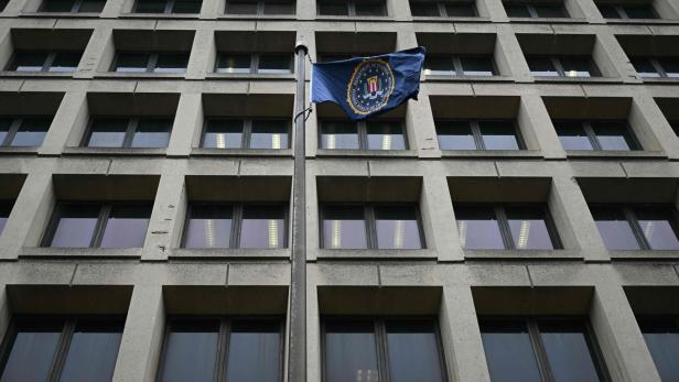 US-POLITICS-JUSTICE-FBI-HEADQUARTERS