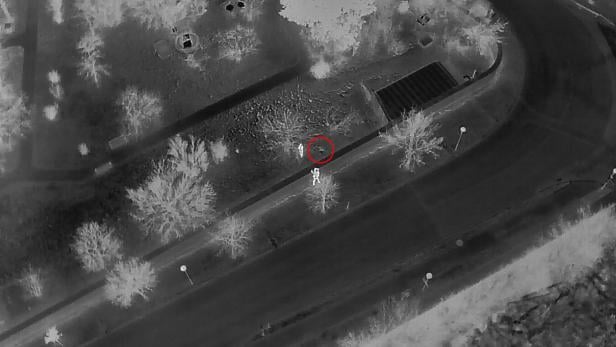 Drohnenbild einer Vermisstensuche