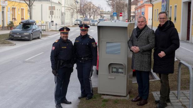 An 19 Standorten im Stadtgebiet wird die Geschwindigkeit überwacht