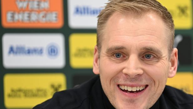 PK SK RAPID PRÄSENTATION DES NEUEN CHEFTRAINERS JOHANNES HOFF THORUP