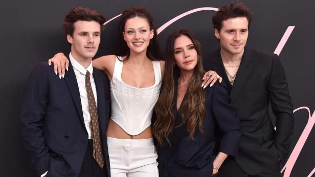 Brooklyn Beckham mit Ehefrau, Mutter und Bruder. 