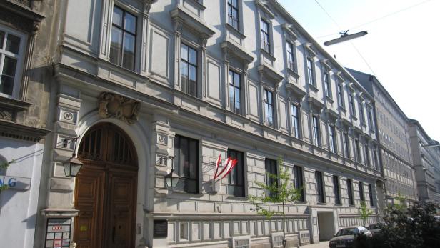 Außenansicht des Palais Festetics in der Wiener Berggasse