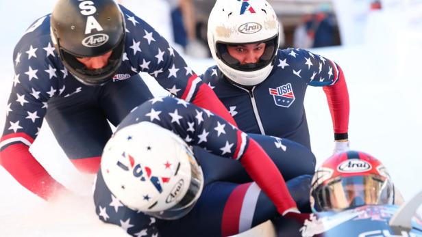 Cool Runnings: Drei US-Amerikaner stürzen aus dem Viererbob
