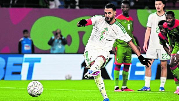 Mahrez Algerien Afrika-Cup Fußball