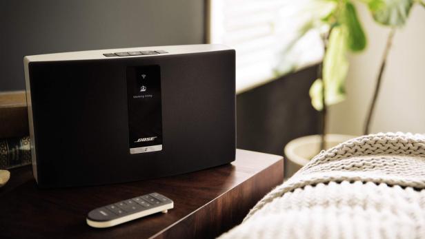 Ärger über teure Bose-Lautsprecher: Smarte Speaker werden dumm