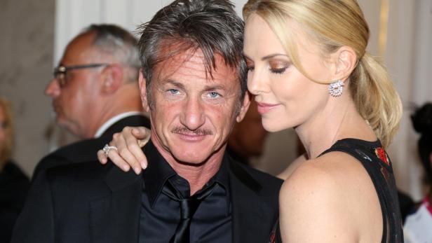 Sean Penn und Charlize Theron