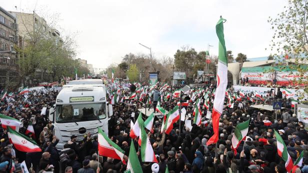 Funeral of the security forces who were killed in the protests that erupted over the collapse of the currency's value in Tehran