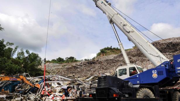 PHILIPPINES-LANDSLIDE-ACCIDENT