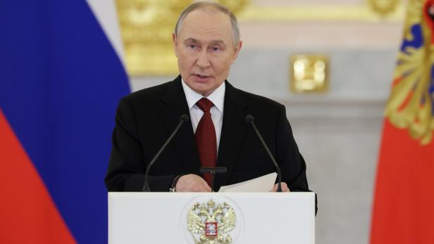 Russian President Putin hosts credentials ceremony for new ambassadors