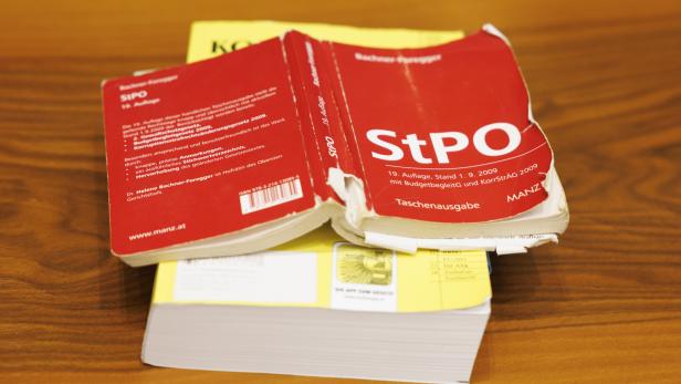 ++ THEMENBILD ++ GERICHT / PROZESS / VERFAHREN / JUSTIZ