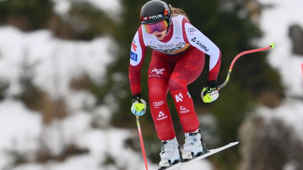 Nina Ortlieb verpasste in der Abfahrt von Tarvis als Vierte das Stockerl nur um 16 Hundertstelsekunden