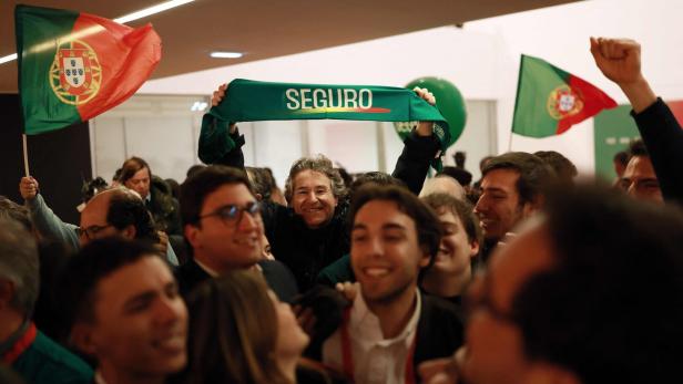 PORTUGAL-POLITICS-ELECTION-VOTE