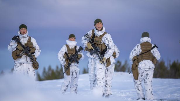 The Armed Forces launch new uniforms in Kirkenes