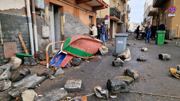Heftige Unwetter richteten auf Sizilien Chaos an.