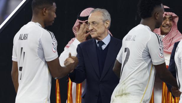 David Alaba und Real-Präsident Perez.