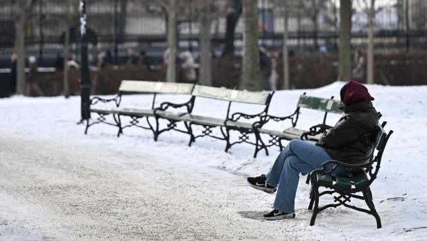++ THEMENBILD ++ KÄLTE / WINTER / WETTER / TEMPERATUREN / FROST / EIS / SCHNEE