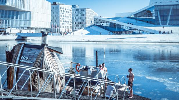 Oslo Fjord Sauna in winter