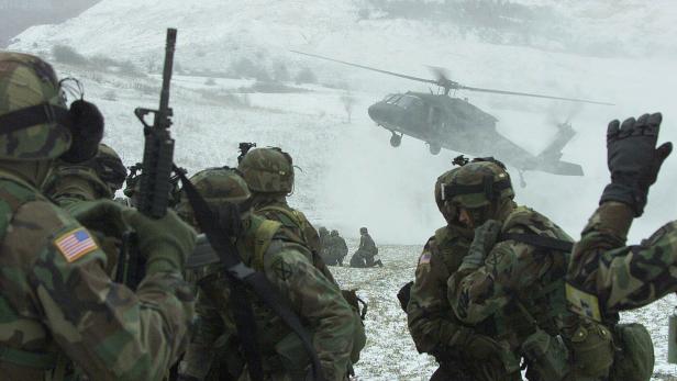 U.S. ARMY CARRIES OUT EXERCISES IN KOSOVO VILLAGE OF KRILJEVO.