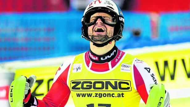 Johannes Strolz gewann 2022 in Peking zwei Mal Gold und einmal Silber, heuer droht die Zuschauerrolle