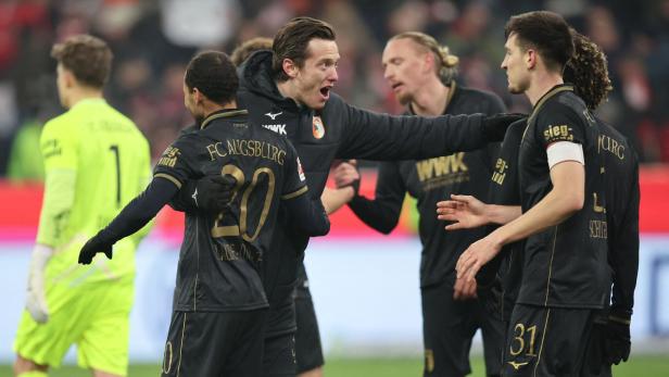 Gregoritsch jubelt mit Augsburg in München