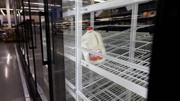 Winter storm expected across central and eastern US