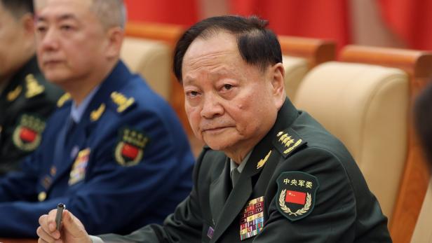 China probes senior military officials for alleged serious violations, defense ministry says