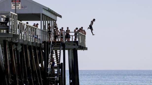 Australia braces for record-breaking heatwave