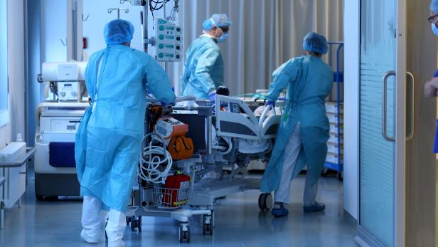 Deutschland  und auch Österreich fehlen die Fachkräfte. 