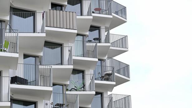 ++ THEMENBILD ++ IMMOBILIEN / WOHNEN / MIETE / EIGENTUM / TEUERUNG / INFLATION