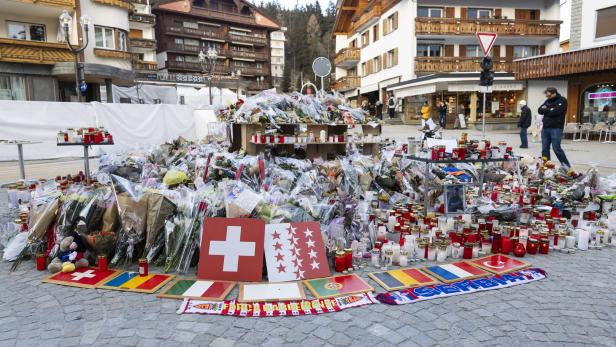 Press conference at Sion Hospital in aftermath of New Year's Day bar fire