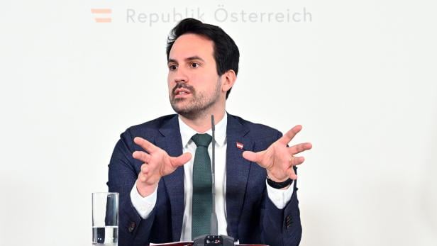 MINISTERRAT: PRESSEFOYER - WIEDERKEHR