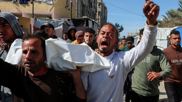 Funeral of Palestinians who were killed by Israeli gunfire,according to medics, in Khan Younis