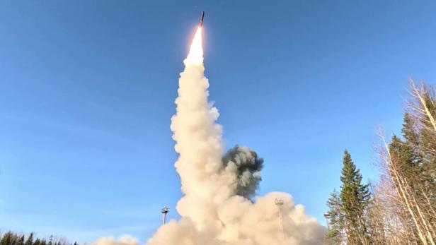 RUSSIA-POLITICS-DEFENCE-NUCLEAR-YARS