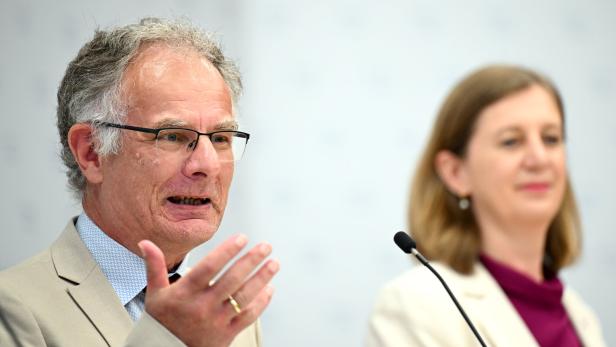 Finanzminister Markus Marterbauer und Finanzstaatssekretärin Eibinger-Miedl