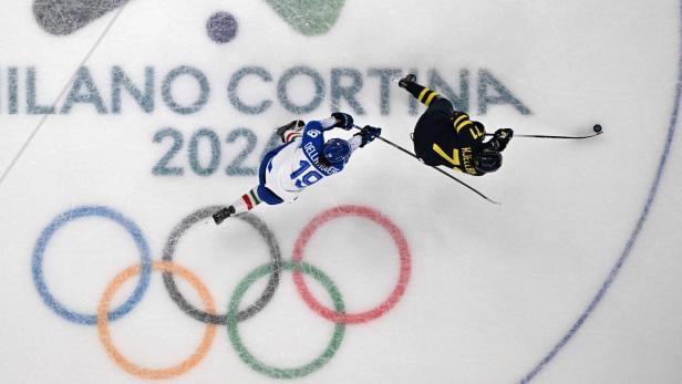 Action beim Eishockey-Turnier der Frauen.