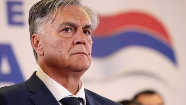 FILE PHOTO: Sinisa Karan speaks at a press conference in Banja Luka