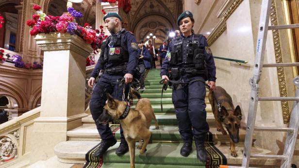 OPERNBALL: BUNDESMINISTERIUM FÜR INNERES (BMI) LOKALAUGENSCHEIN ZU DEN SICHERHEITSMASSNAHMEN