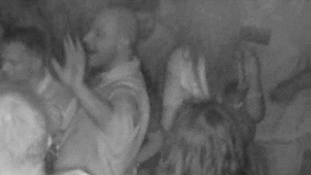 Fahndung nach Bierglas-Attacke