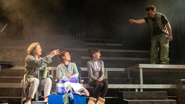 radio goo goo im Kosmos theater