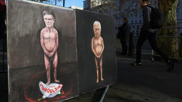 Downing Street ahead of PMQs in London