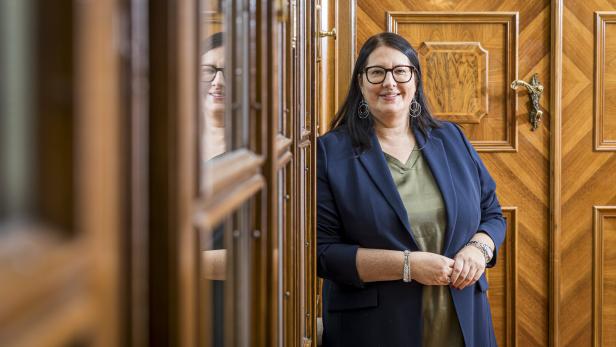 Eva-Maria Holzleitner, Frauenministerin, Kathrin Gaal, Frauenstadtraetin, Frauenministerium, 1010 Wien