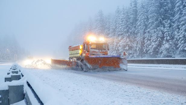 ++ THEMENBILD ++ WINTEREINBRUCH IN DER STEIERMARK