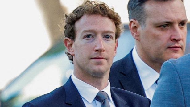 Meta Platforms CEO Mark Zuckerberg arrives outside court to take the stand at trial, in Los Angeles